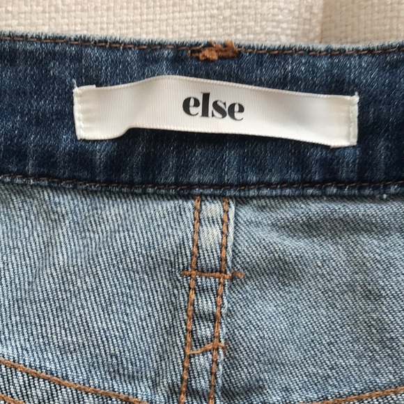 Amazing Mini Else Denim skirt with Embroidered Arrow detail at waist line. EUC! - Picture 7 of 11